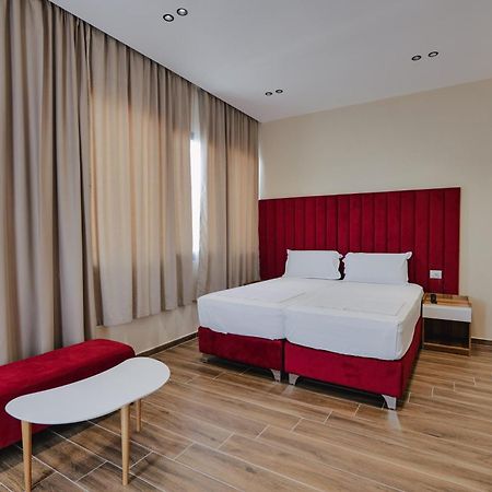 Armar Hotel Sarandë 외부 사진